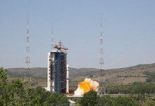 中国首颗脉冲星导航卫星在酒泉卫星发射中心成功发射：追寻宇宙灯塔-龙软天下